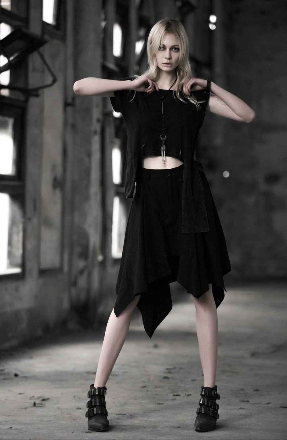 PQ-001 Zipped Adjustment black Gothic Skirt With Irregular Hem